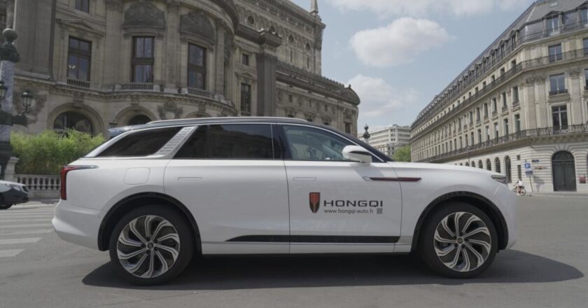 La Route de la prospérité : voyage de HONGQI au pays des nouvelles énergies