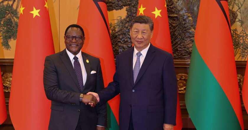 Xi Jinping rencontre le président du Malawi, le Dr Lazarus McCarthy Chakwera