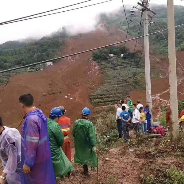 Glissement de terrain : un mort et 28 disparus à la suite d’un glissement de terrain au Sichuan